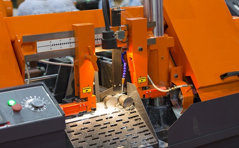 得荣龙门带锯床具备哪些优点？